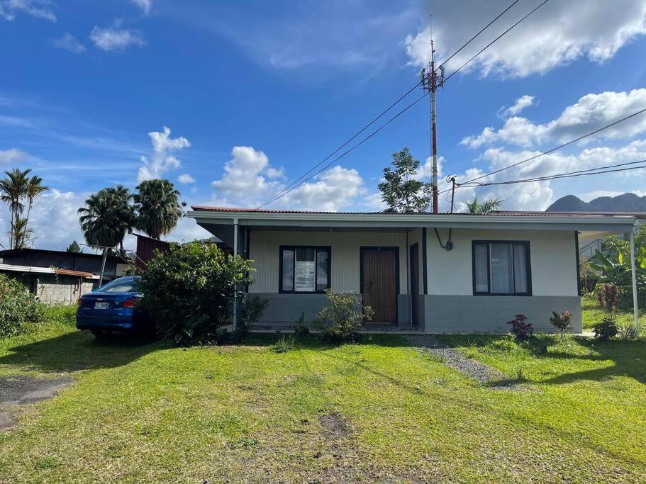 Large & Confortable Family House La Fortuna Exterior foto